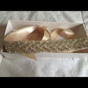 Wedding dress belt
